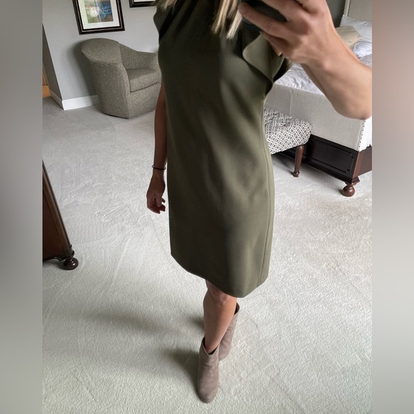 Calvin Klein Women’s Ruffle Cap Sleeve Mock Neck Dress Size 2 Caper - Picture 7 of 9